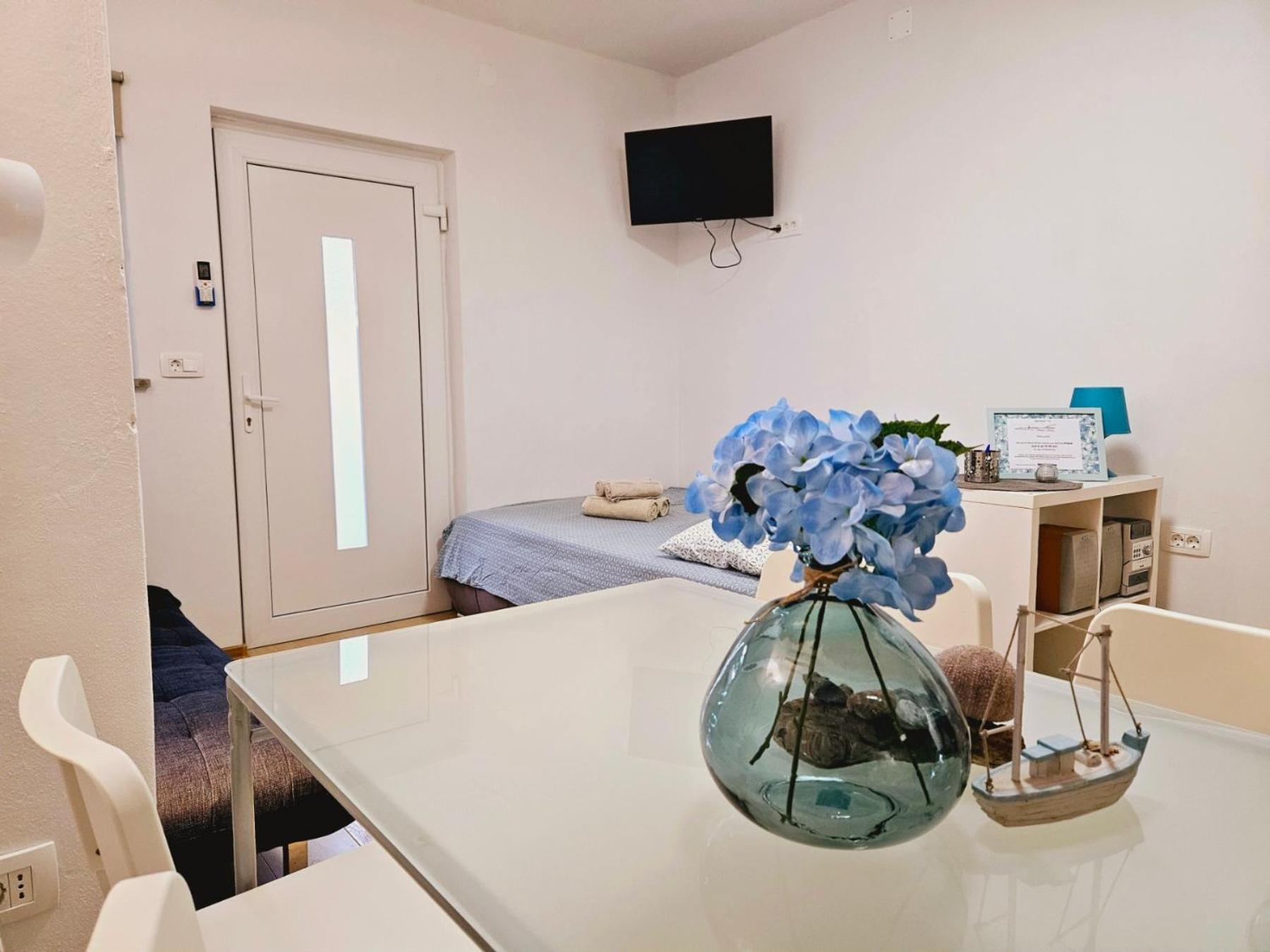 Apartma Tul 伊佐拉 外观 照片